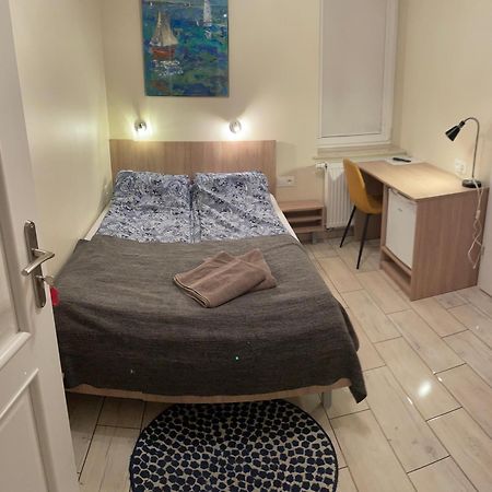 Olkuska 107 A Bed & Breakfast กดิเนีย ภายนอก รูปภาพ