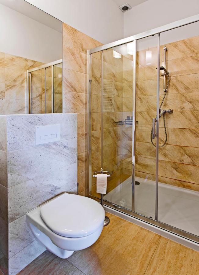 Olkuska 107 A Bed & Breakfast กดิเนีย ภายนอก รูปภาพ