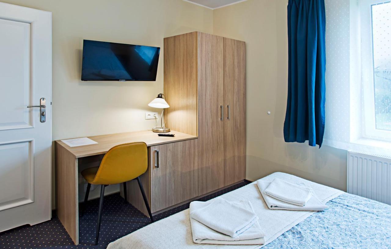 Olkuska 107 A Bed & Breakfast กดิเนีย ภายนอก รูปภาพ