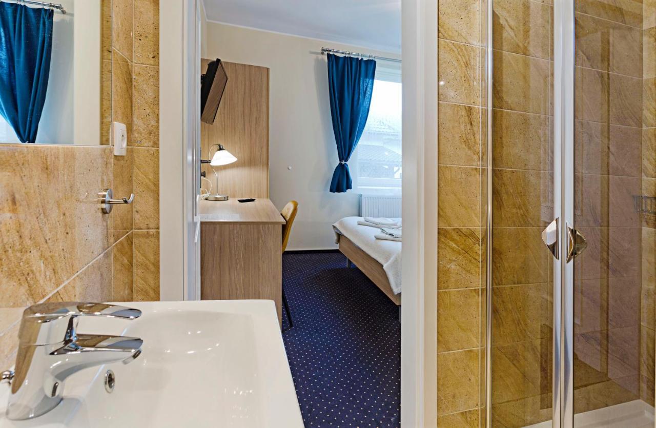 Olkuska 107 A Bed & Breakfast กดิเนีย ภายนอก รูปภาพ