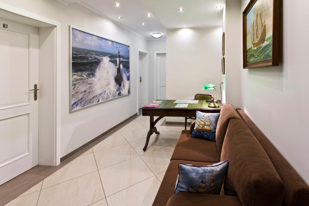 Olkuska 107 A Bed & Breakfast กดิเนีย ภายนอก รูปภาพ