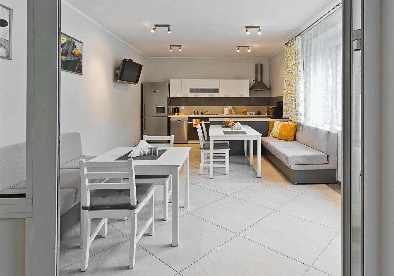 Olkuska 107 A Bed & Breakfast กดิเนีย ภายนอก รูปภาพ